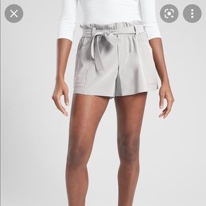 Athleta Skyline Short Birch Grey